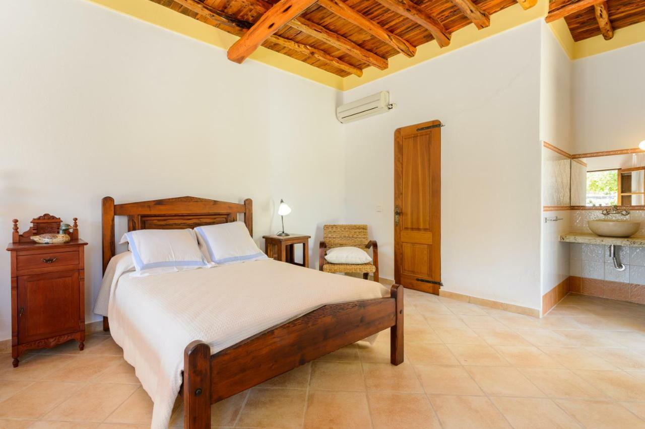 Villa Can Fita Puig D'en Valls Exterior photo