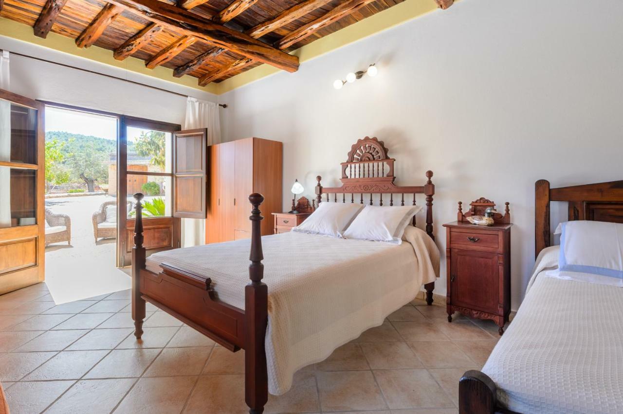 Villa Can Fita Puig D'en Valls Exterior photo