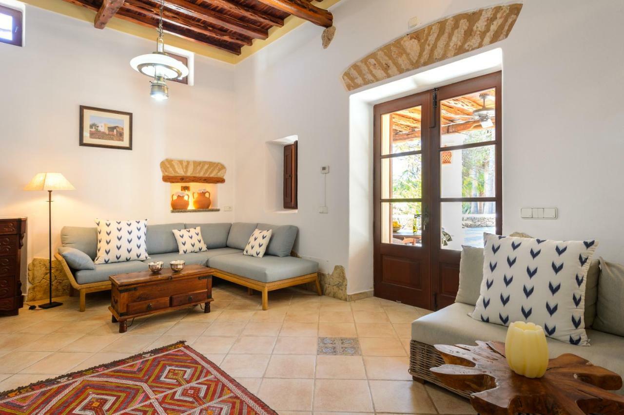 Villa Can Fita Puig D'en Valls Exterior photo