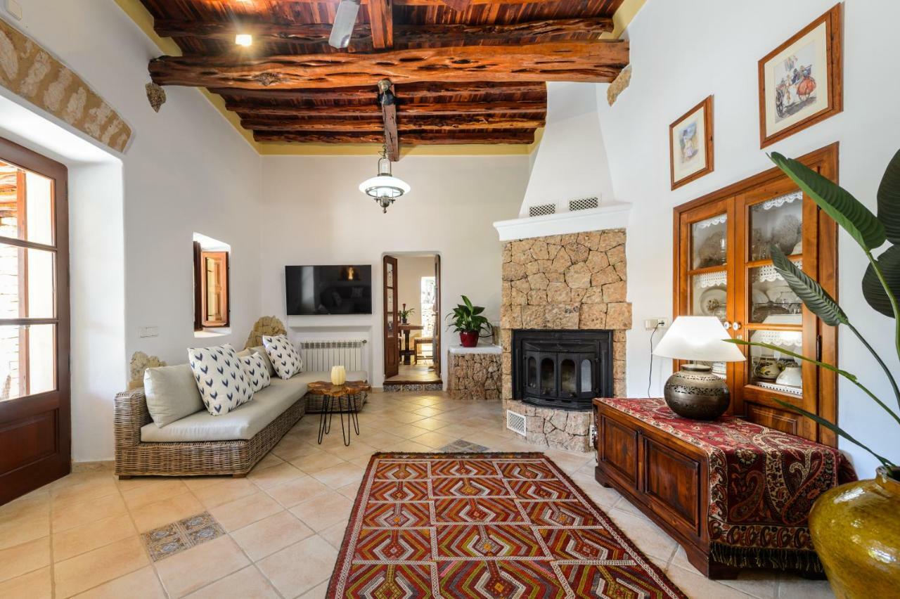 Villa Can Fita Puig D'en Valls Exterior photo